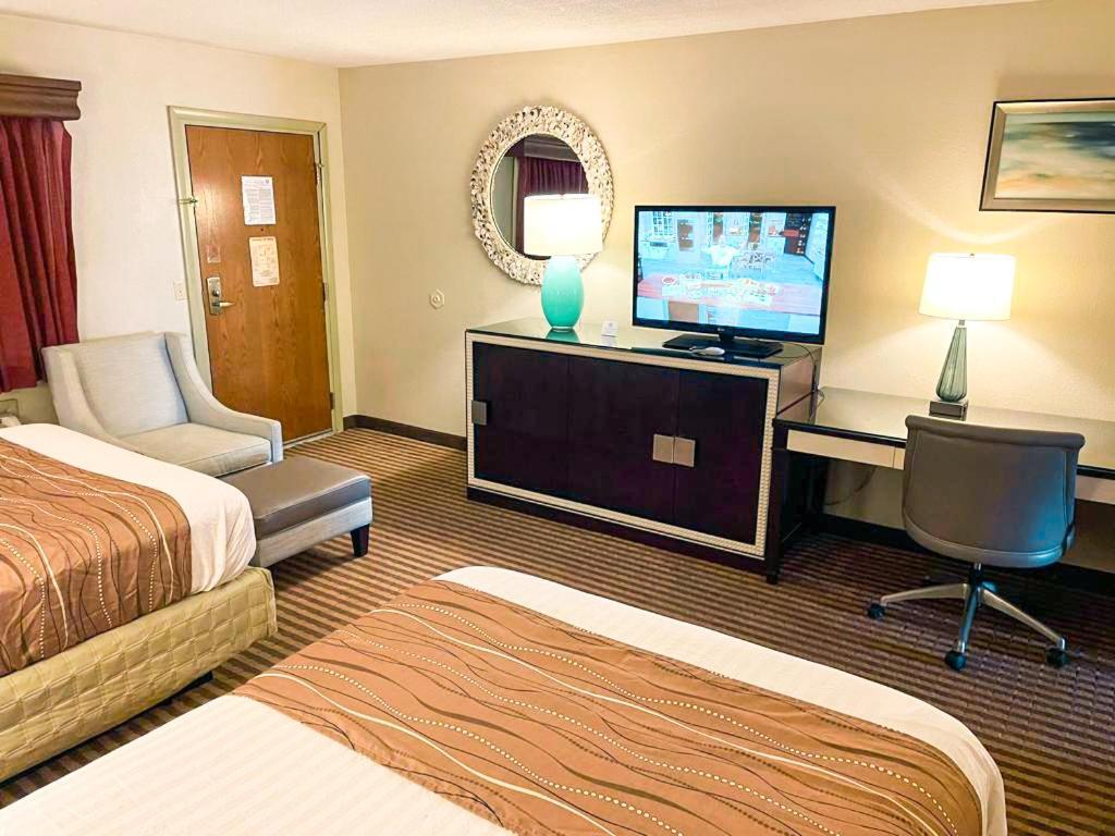 אמפוריה Eleven Boutique Hotel Llc מראה חיצוני תמונה