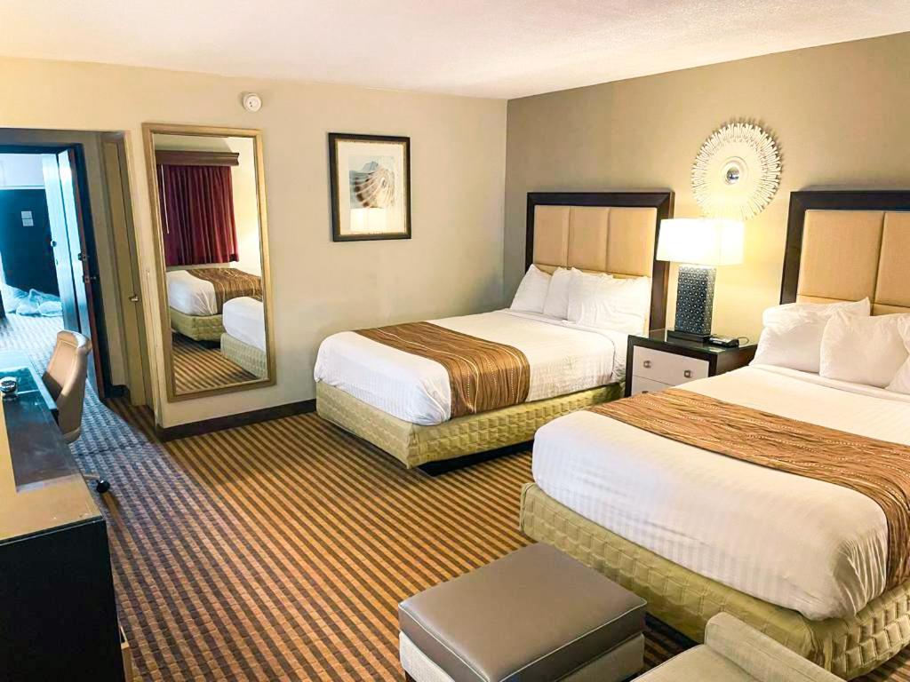 אמפוריה Eleven Boutique Hotel Llc מראה חיצוני תמונה